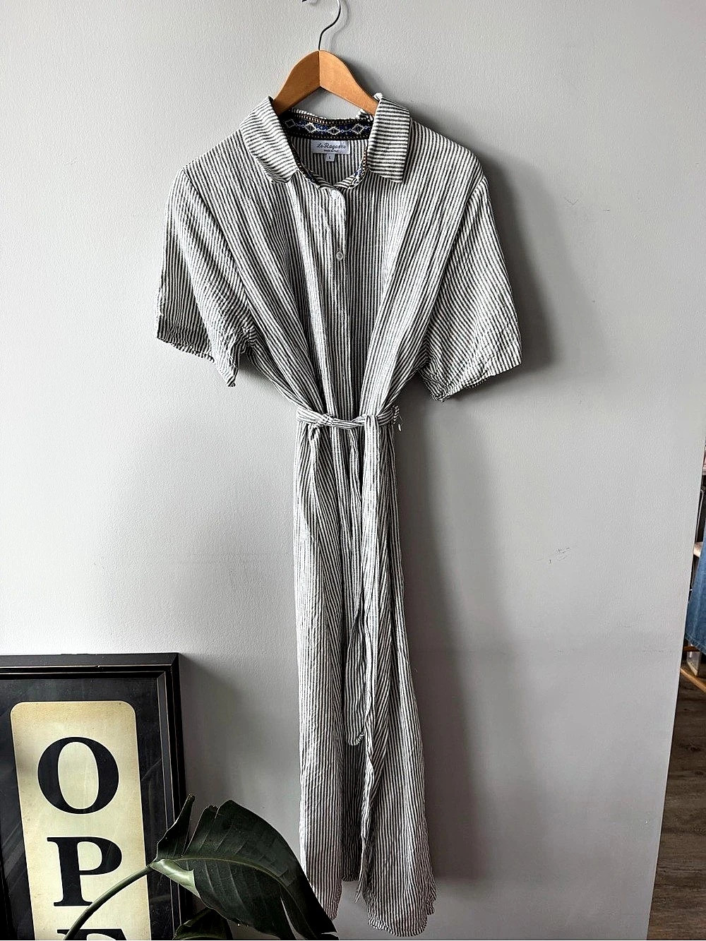 Le Ragazze Striped Maxi Dress in Black & White Size Large